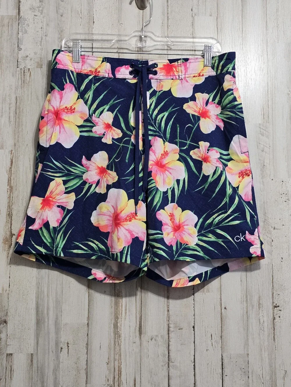 Calvin Klein Navy Tropical Floral  Swim Trunks Board Shorts Size Medium
